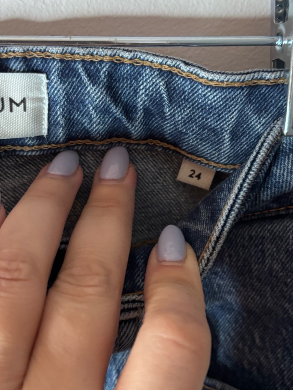 Denim Forum Straight-Leg Jeans in Medium Blue - Picture 4 of 5